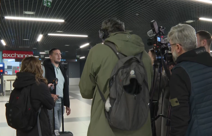 Evakuisani iz Izraela noćas stigli u Beograd: "Podsetilo me na 1999. i bombardovanje"