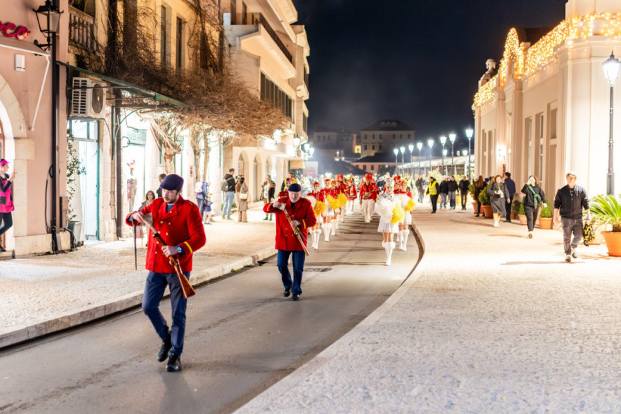Spektakularna završnica 57. Praznika mimoze: Od simboličnog suđenja, do koncerta za 10.000 ljudi