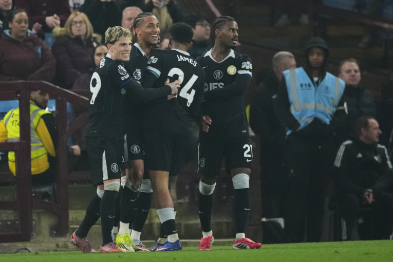 Arsenalu se sve poklopilo: Minimalac protiv Brajtona, remi Sitija i ubedljiv poraz Vile (VIDEO)