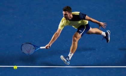 Kraj za Kecmanovića! Italijan zaustavio Srbina