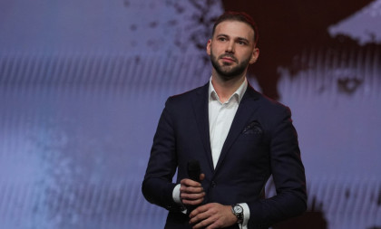 Marko Gačić i dalje u vezi sa devojkom s kojom je prevario Gogu: To je ljubav, ispunjen sam!