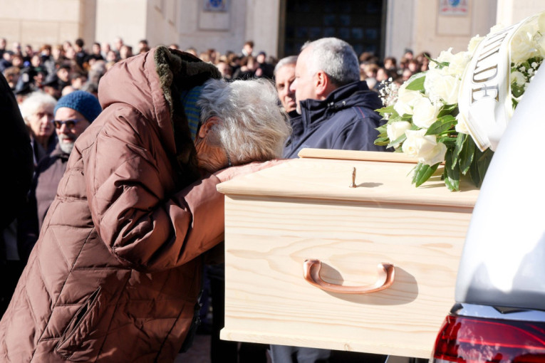 Sramna taktika švajcarskih vlasti: Po žrtvi u Kran-Montani 50.000 franaka, ali država može da traži pare nazad