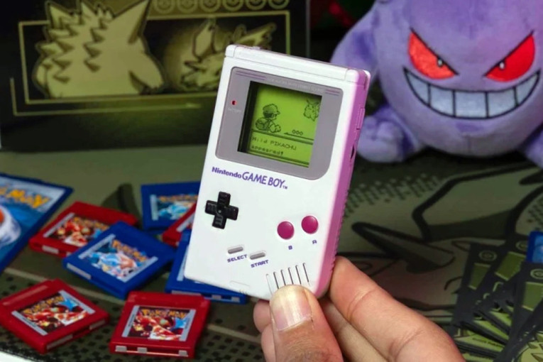 Kolekcionarski hit! Retro Nintendo uređaj koji pušta muziku iz Pokemon igara oduševio fanove (FOTO)