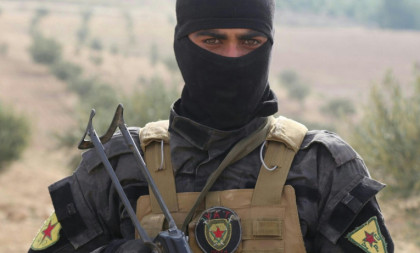 Ovo je armija fanatika bez države koja satire Iran: Ima ih 35 miliona, u rovu su decenijama i poseduju tajno oružje CIA (FOTO)