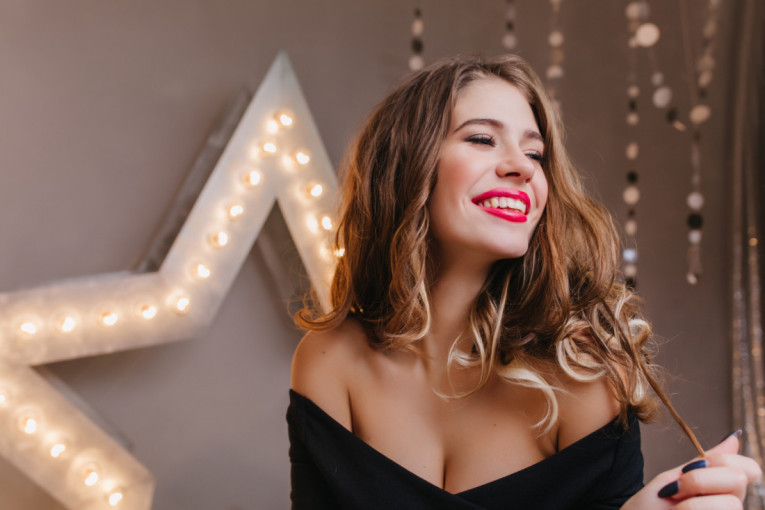 Hrane ih pohvale i laskanja: Horoskopski znakovi koji obožavaju komplimente, to im je pogonsko gorivo