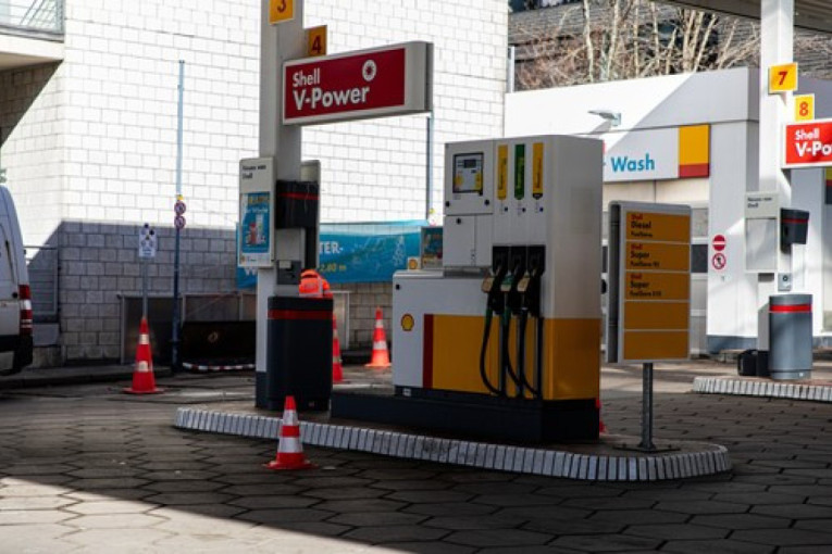 Gorivo u Austriji preko 2,30 evra, Srbija drži stabilne cene