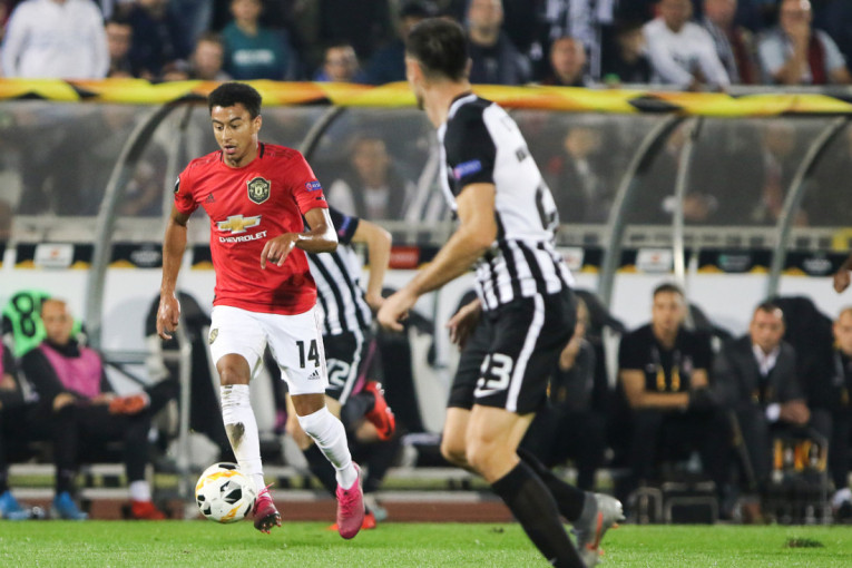 U Engleskoj menjao klubove, a sad je potpisao za brazilskog velikana (FOTO)