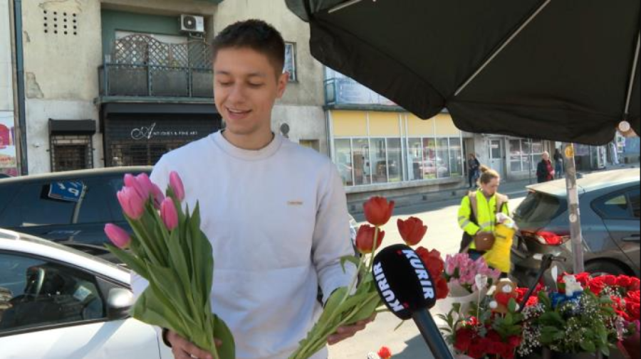 Zbog njegovih buketa svi dolaze na Kalenić pijacu: Stefan napravio pravi mali bum u prodaji cveća, evo zašto