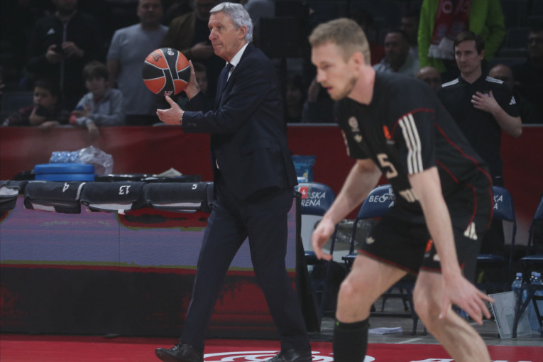 Kraj za Kecmanovića! Italijan zaustavio Srbina