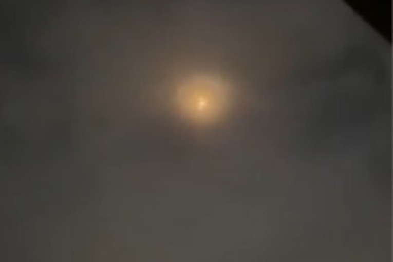 Iranska balistička raketa eksplodira nedaleko od američkih vojnika u bazi Princ Sultan (VIDEO)