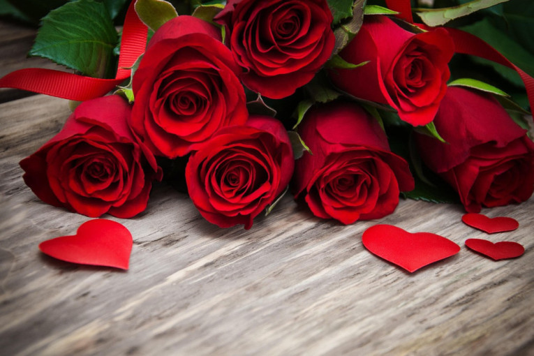 Jedna ruža ili 101? Evo koliko košta buket za Dan žena