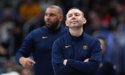 Isprašili su nas! Dok je trener Denvera analizirao debakl, svlačionica Njujorka se "tresla" od muzike (VIDEO)