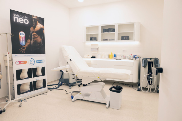 "Ako se korekcija vidi sa dva metra, loše je urađena!" Doktor Srđan Prodanović za 24sedam razotkriva mitove estetske medicine (VIDEO)