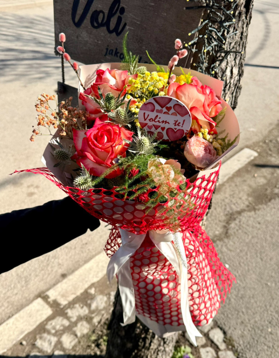 Preduzetnice iz Blaca, Marijana i Tanja, čine Dan žena posebnim za sve! Dokaz su da se može biti majka, supruga i poslovna žena (FOTO)