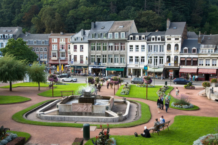 Šta je vikinški velnes? Novi trend koji sve više potiskuje luksuzne spa centre