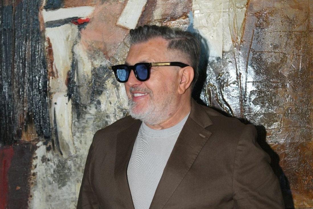 Od pevanja je stekao ogromno bogatstvo, za koje se pričalo da ga je prepisao ženi! Evo šta je istina