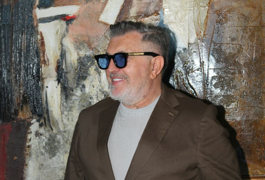 "Voli te tvoj budući suprug!" Kija Kockar od verenika dobila specijalan poklon! (VIDEO)