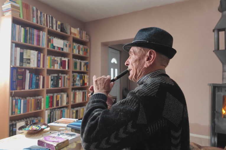 Treslo se tlo u Crnoj Gori!