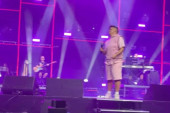 Šerifovićka prekinula koncert na ivici suza: "Sklonite ga odmah!"