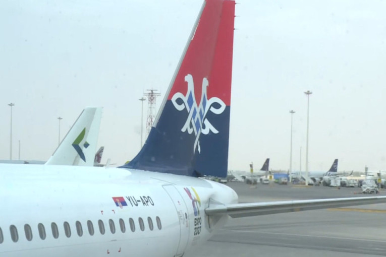 Avion Er Srbije sleteo u Rijad: Nastavlja se evakuacija Srba iz ratne zone na Bliskom istoku! (FOTO/VIDEO)