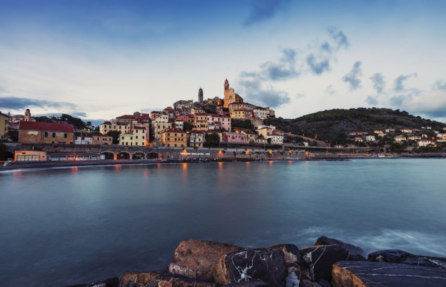 "Selo stotinu udovica" uzdiže se na litici iznad mora: Italijanski dragulj koji priča o moru i ljudima (FOTO)
