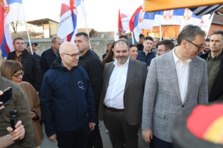 Vučević: Nastavljamo velika ulaganja, razvoj komunalne infrastrukture i završetak brze saobraćajnice