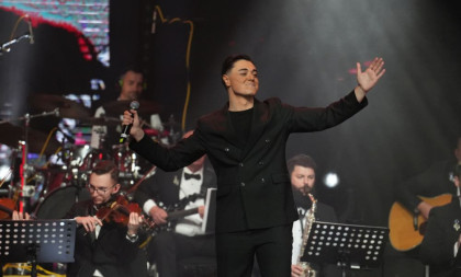 Pobednik 15. sezone "Zvezda Granda" snima prvi album: Tek da čujete ko mu pomaže!