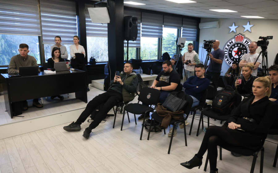 Blagojević se vratio: Pozvao me je Lazović, sujetu držim pod kontrolom, cilj je drugo mesto (VIDEO)