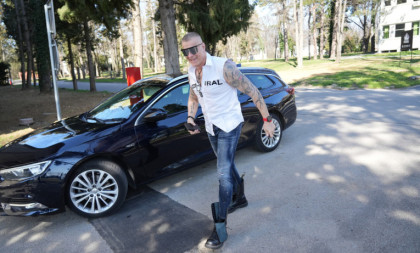 Jednom nogom je u grobu! General Đurišić bila meta Đorđa Davida (FOTO)