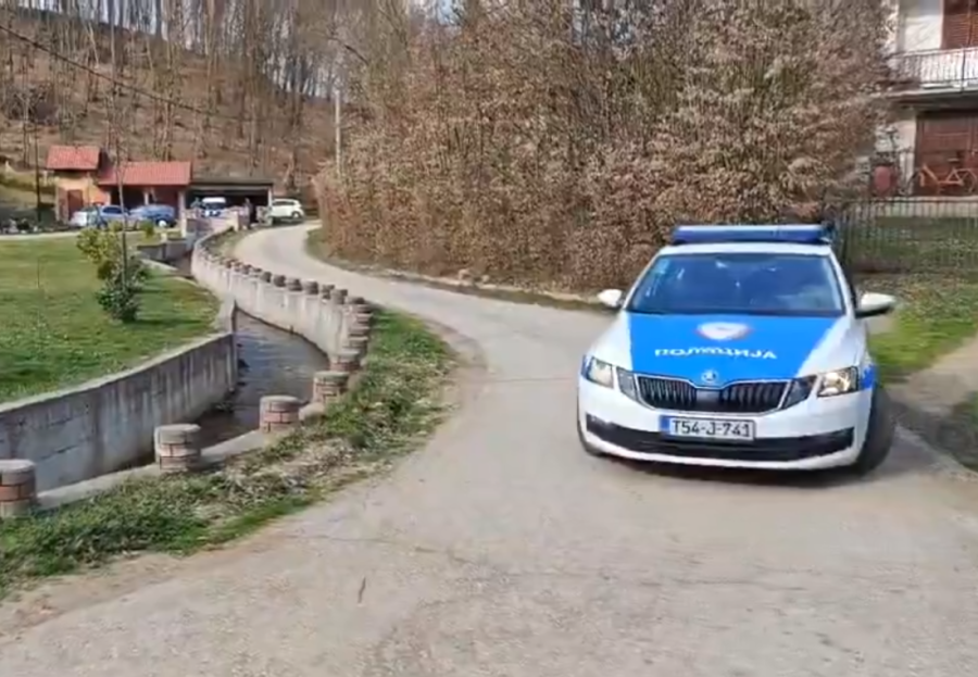 Stravični detalji iz garaže kod Laktaša: Otac i sin mrtvi, pronađen pištolj