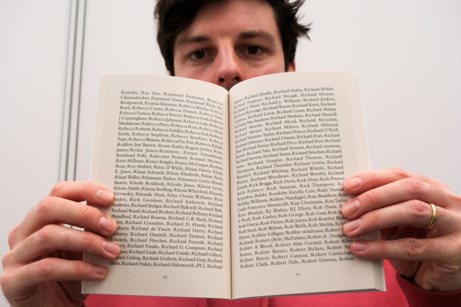 Saznajte tajnu "prazne" knjige objavljene u znak protesta protiv veštačke inteligencije (FOTO)