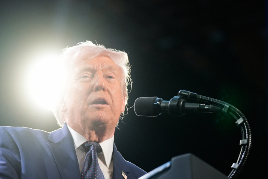 RAT NA BLISKOM ISTOKU Iran pokrenuo nove napade na američke vojne baze, pogođen internacionalni aerodrom u Kuvajtu! (FOTO)