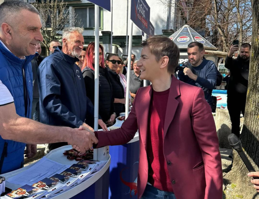 Brnabić posetila Bajinu Baštu: Pokažite 29. marta da smo nacija ljubavi, a ne mržnje