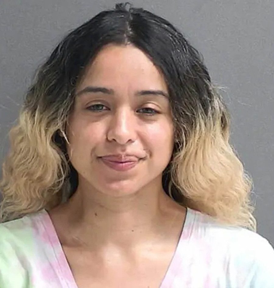 Preti joj doživotna robija! Žena koja je pucala na Rijaninu kuću optužena po 14 tačaka, evo kako se branila