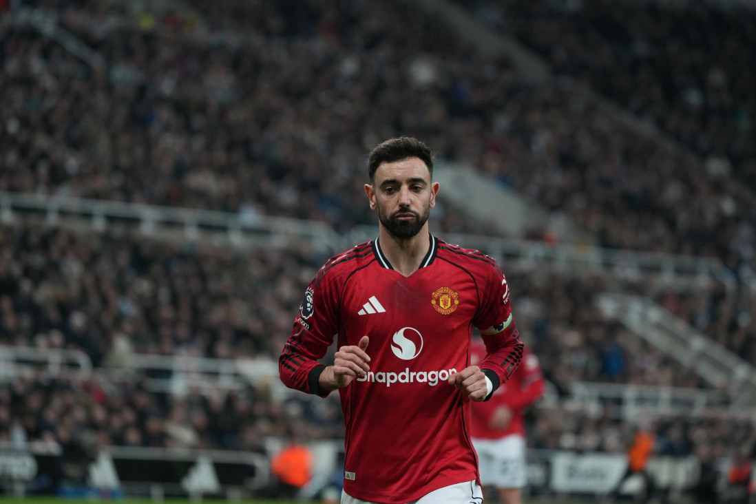 Premijer ligu potresa izdaja veka! Kapiten Mančester junajteda tajno pregovara sa omraženim rivalom Đavola!