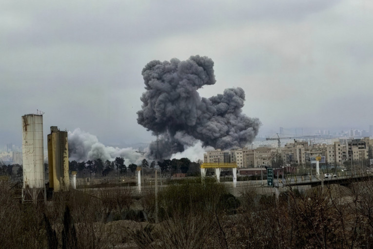 Rat na Bliskom istoku: Iranske rakete ponovo ispaljene ka Dubaiju! Gađana i ambasada SAD u Bagdadu