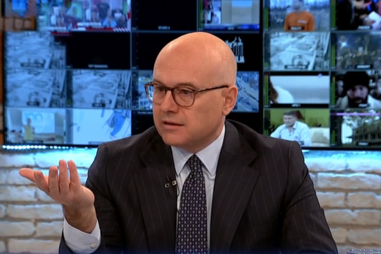 Evo ko hoće da menja sistem; Mediji: Zašto Ilić nije krenuo od sebe?  (FOTO/VIDEO)