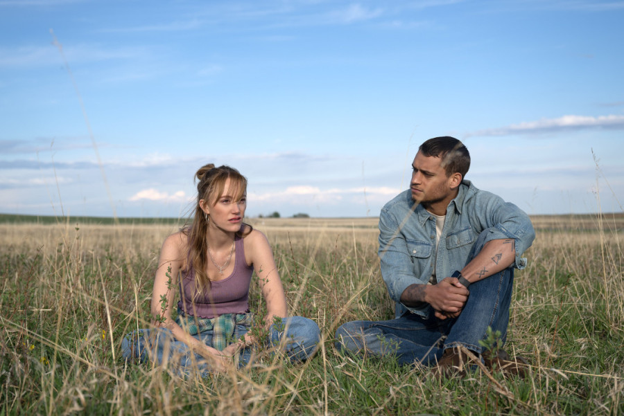 Romantična drama "Sve što me podseća na njega" u bioskopima: Dirljiva priča o majčinstvu, oproštaju i ljubavi (FOTO/VIDEO)