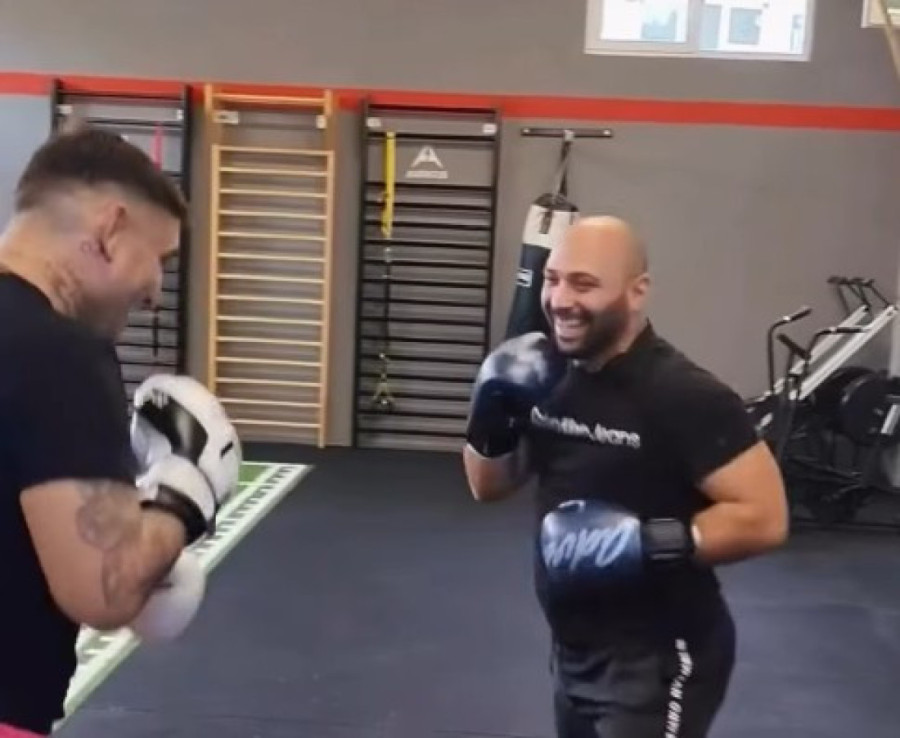 "Rođeni moj, čekaj brata" Darko Lazić podelio emotivnu uspomenu sa bratom uoči sahrane (FOTO)