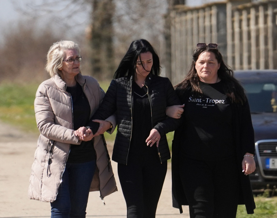 Darko Lazić tražio da u Draganov kovčeg stave važan predmet, krenula tužna povorka (FOTO/VIDEO)