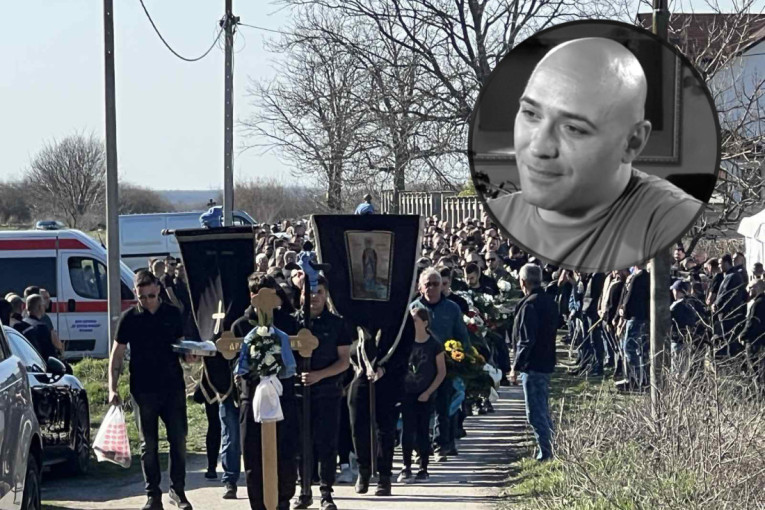 Sahranjen brat Darka Lazića u Brestaču: Folker dao obećanje Draganu (FOTO/VIDEO)