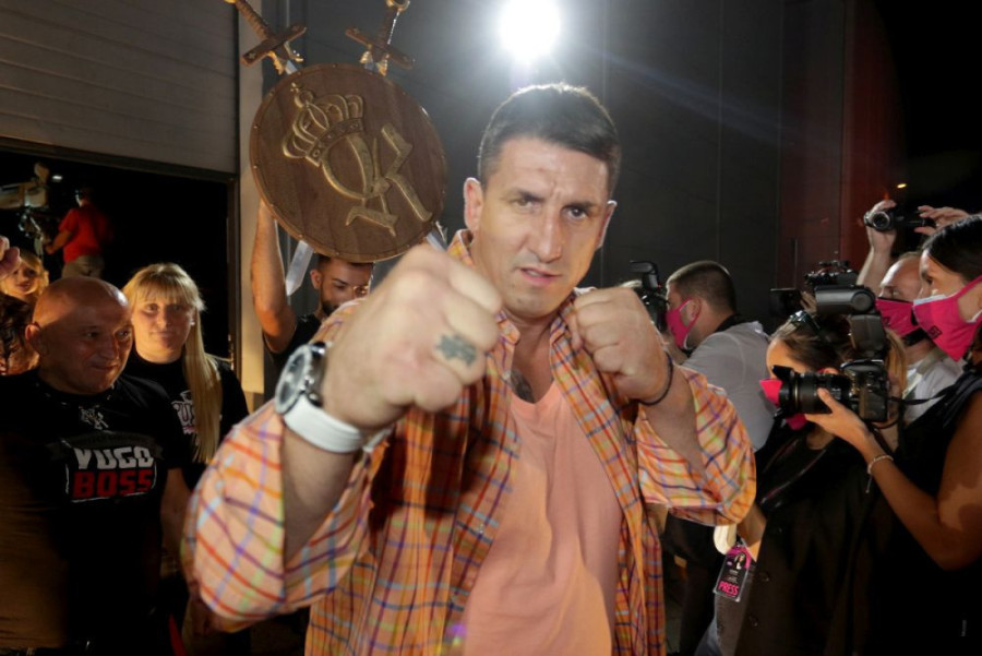 "Nedostajete..." Kristijan Golubović se slomio u jeku drame! (FOTO)