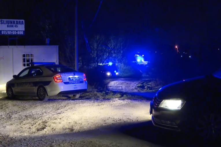 Pucnjava u Zemunu: Muškarac teško ranjen ispred restorana!