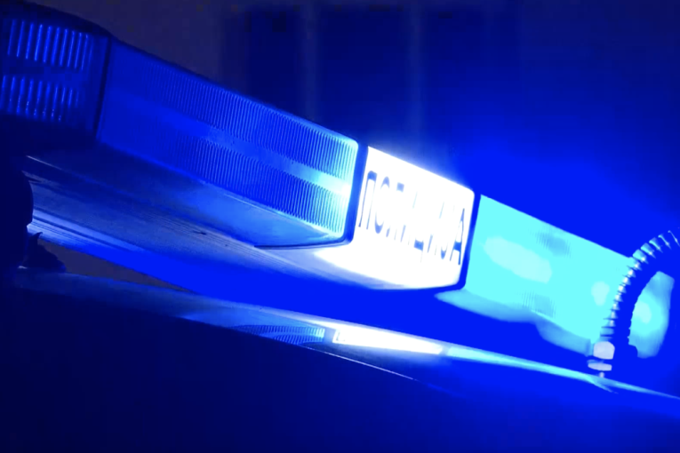 Grmelo od Miljakovca do Žarkova: Pucnji pokrenuli haotičnu poteru koja se završila karambolom
