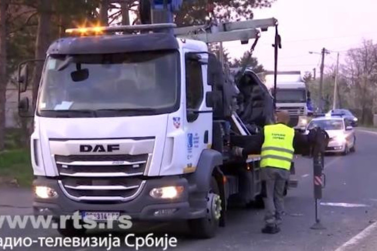 Jedan brat poginuo, drugi u teškom stanju: Tinejdžer zadobio povrede glave i grudnog koša nakon nesreće u Barajevu