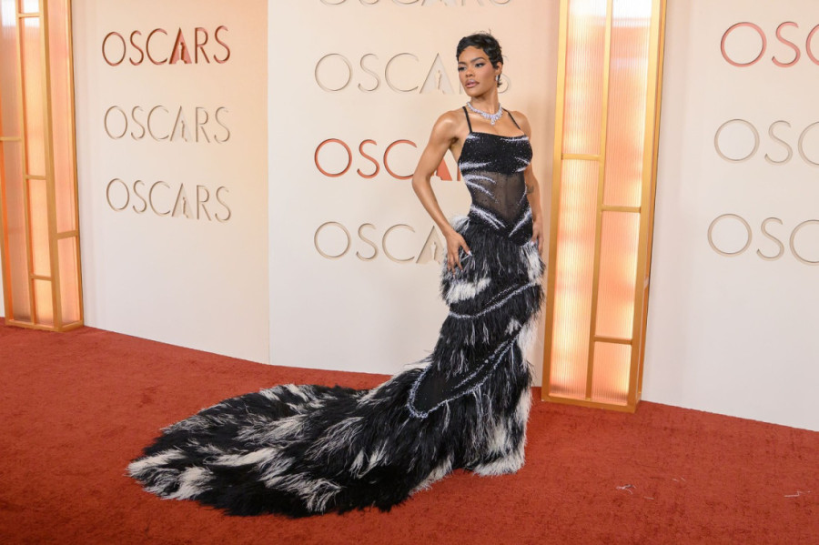 Svađa na Oskaru 2026! Tejana Tejlor napravila scenu u bekstejdžu: Vikala na muškarca! (VIDEO)