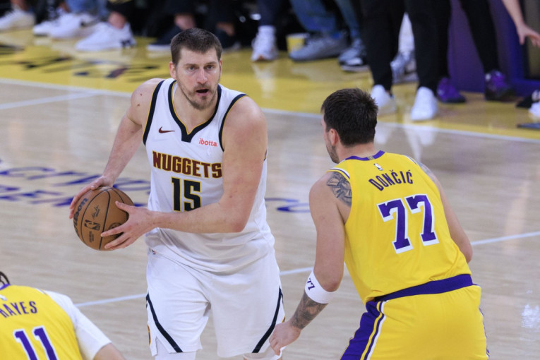 Stiglo priznanje iz NBA lige: Sudije radile protiv Jokića!