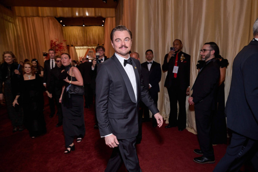 Kriza srednjih godina ili je ćapio brkove Pedru Paskalu? Leonardo Dikaprio šokirao izgledom na Oskarima (FOTO)