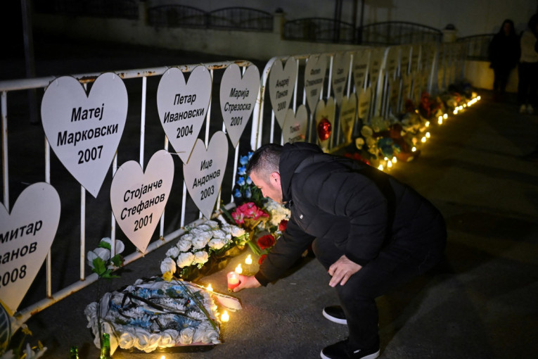 Godinu dana od tragedije: Državni vrh Severne Makedonije u Kočanima, sećanje na 63 žrtve požara u diskoteci "Puls"