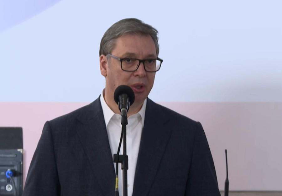 Vučić u Sevojnu: Penzije će ponovo i značajno da rastu ove godine! (FOTO/VIDEO)